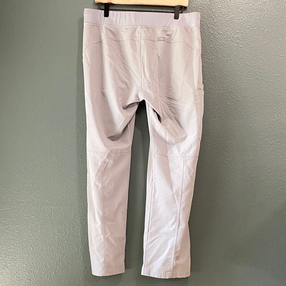 FIGS Large Gray with Pink Drawstring Pants, Style T21004 Kade Cargo Scrubs - Picture 4 of 9
